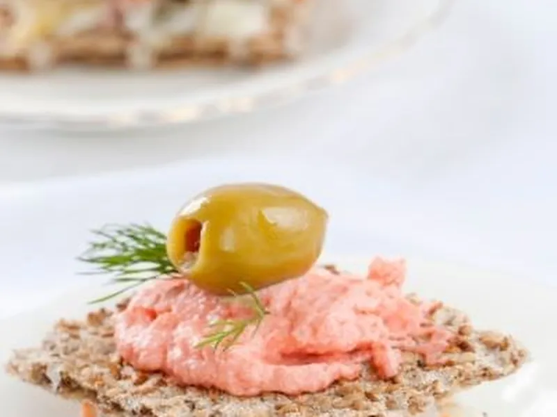 Internationales Frühstücksbuffet mit vielfältigem Gebäck
