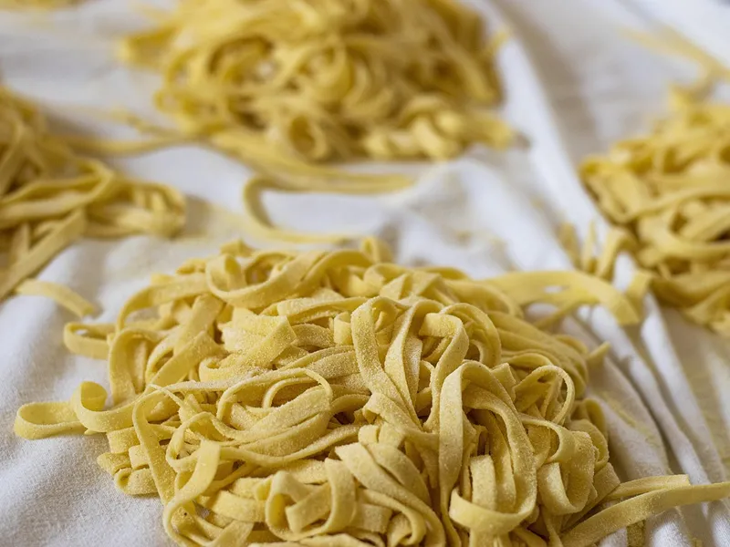 Frische Tagliatelle für die Live-Pasta-Station
